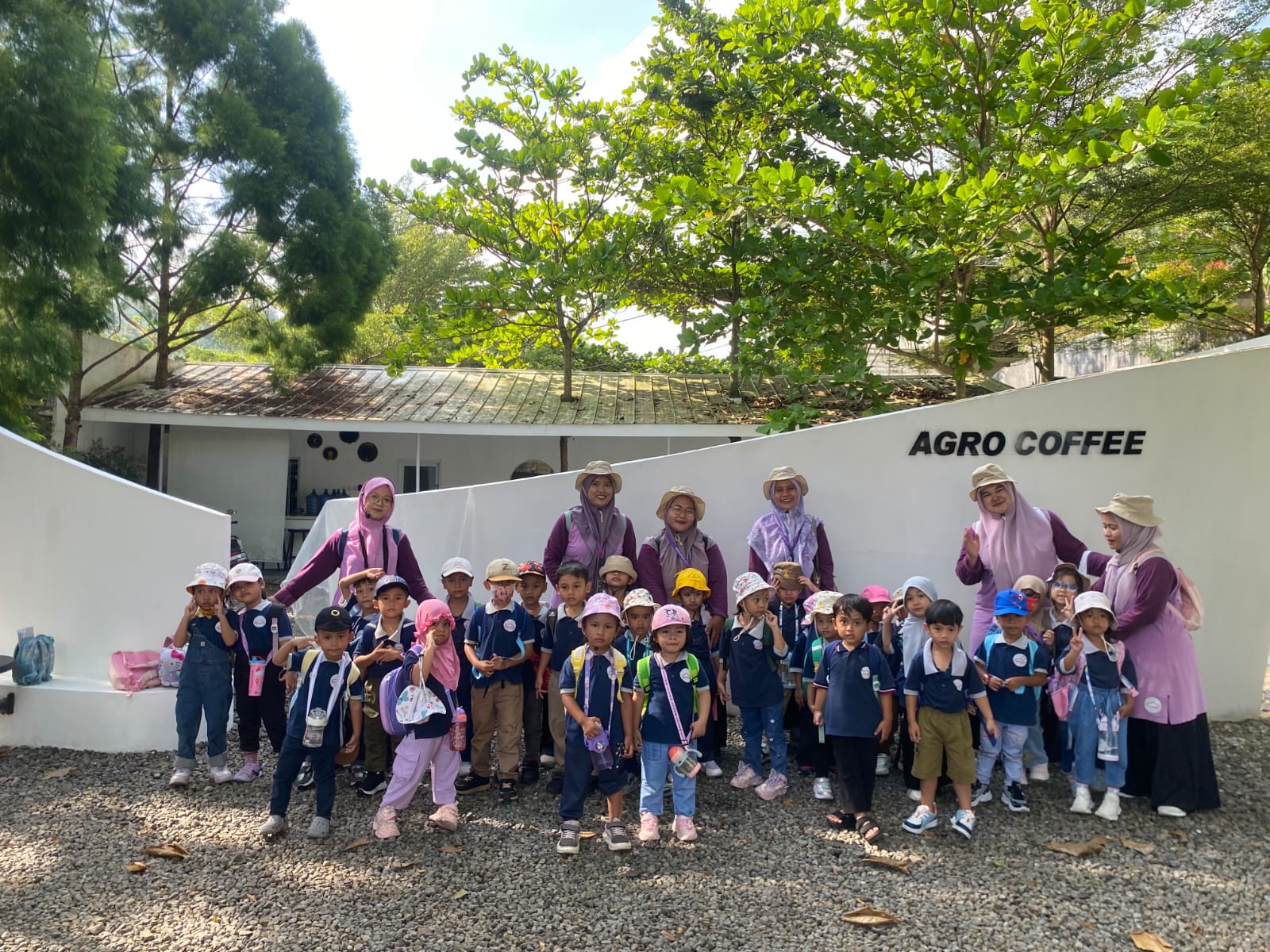 Kunjungan/ Field trip Bulan Mei kelas Bumi & Samudra 